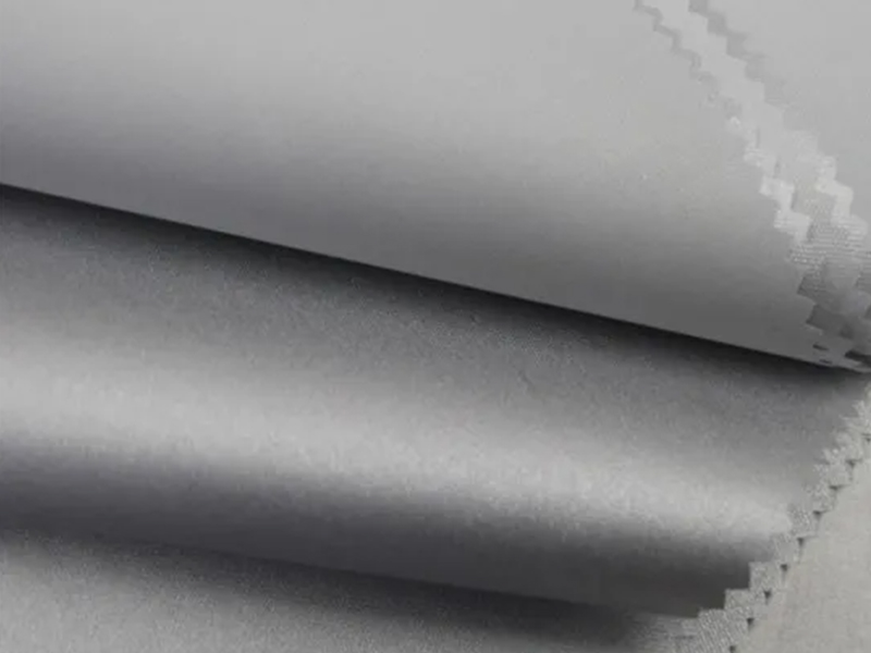 Tecido Oxford de poliéster 210d FDY com revestimento de prata para capa de cortina de tenda